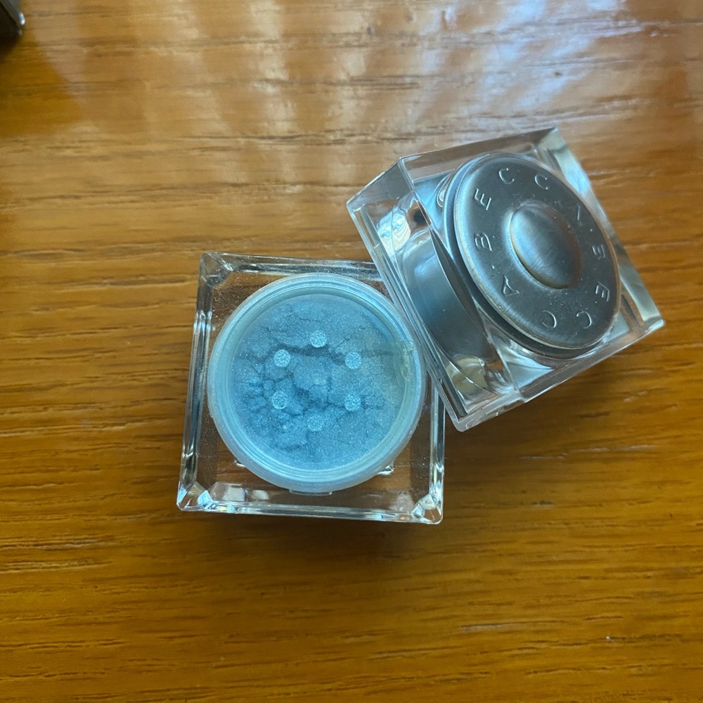 {becca} 🆕 jewel dust